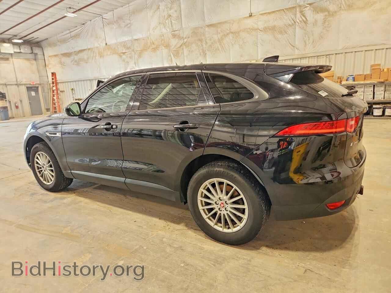 2017 JAGUAR F-PACE - VIN: SADCS2BV8HA054975 - Фото 2