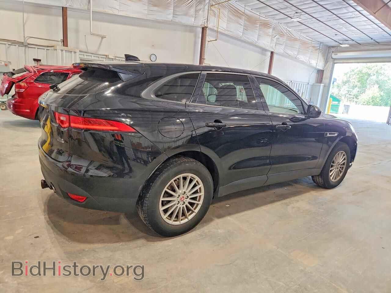 2017 JAGUAR F-PACE - VIN: SADCS2BV8HA054975 - Фото 3