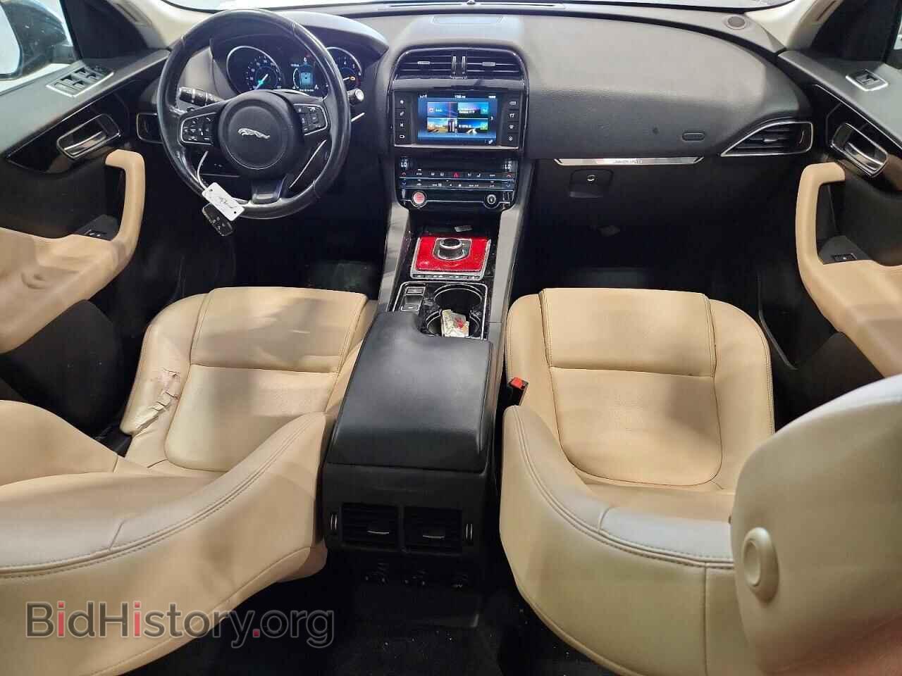 2017 JAGUAR F-PACE - VIN: SADCS2BV8HA054975 - Фото 8