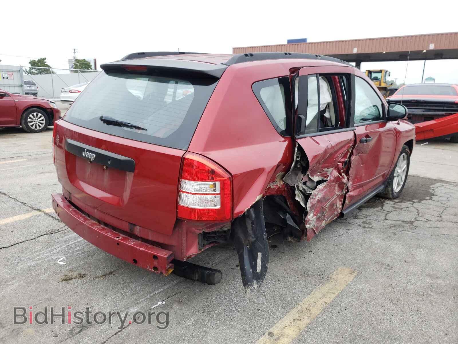 2008 JEEP COMPASS - VIN: 1J8FT47WX8D735407 - Фото 4