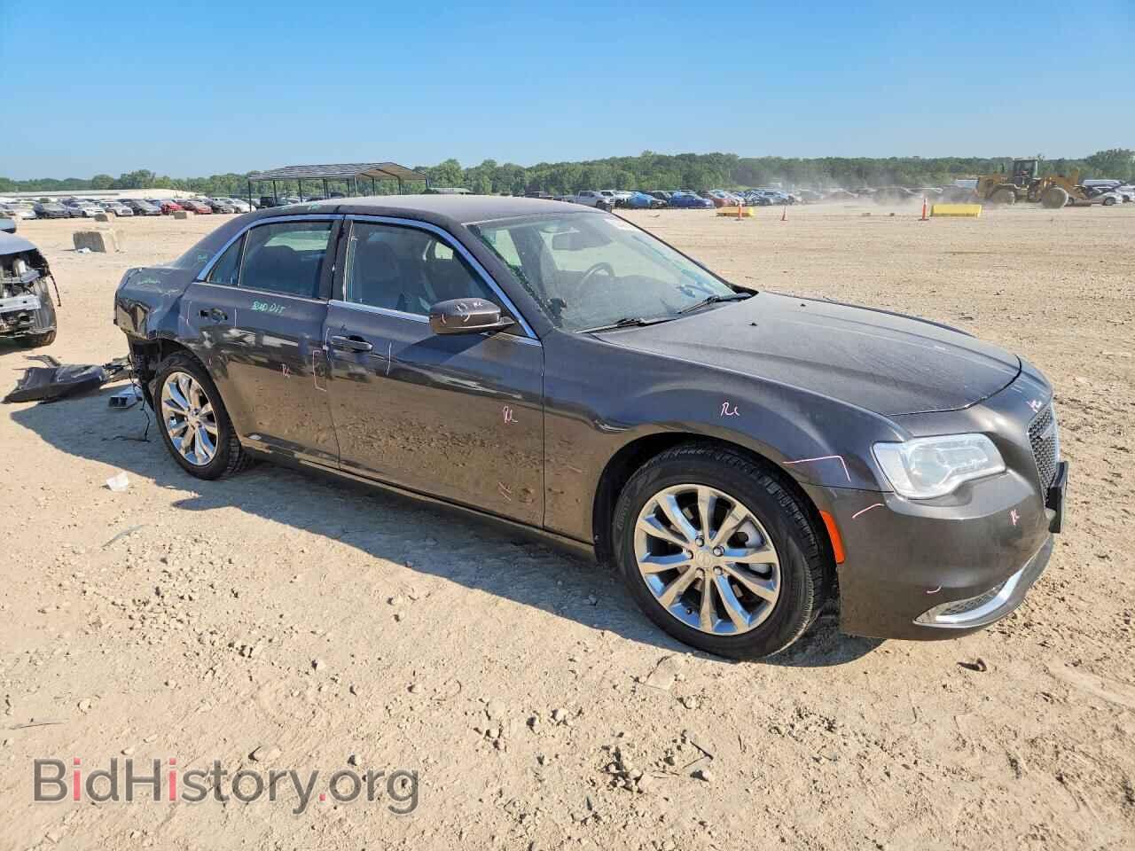 2017 CHRYSLER 300 - VIN: 2C3CCARG9HH534281 - Фото 4