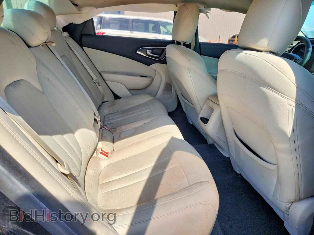 2016 CHRYSLER 200 - VIN: 1C3CCCAB4GN181272 - Photo 10