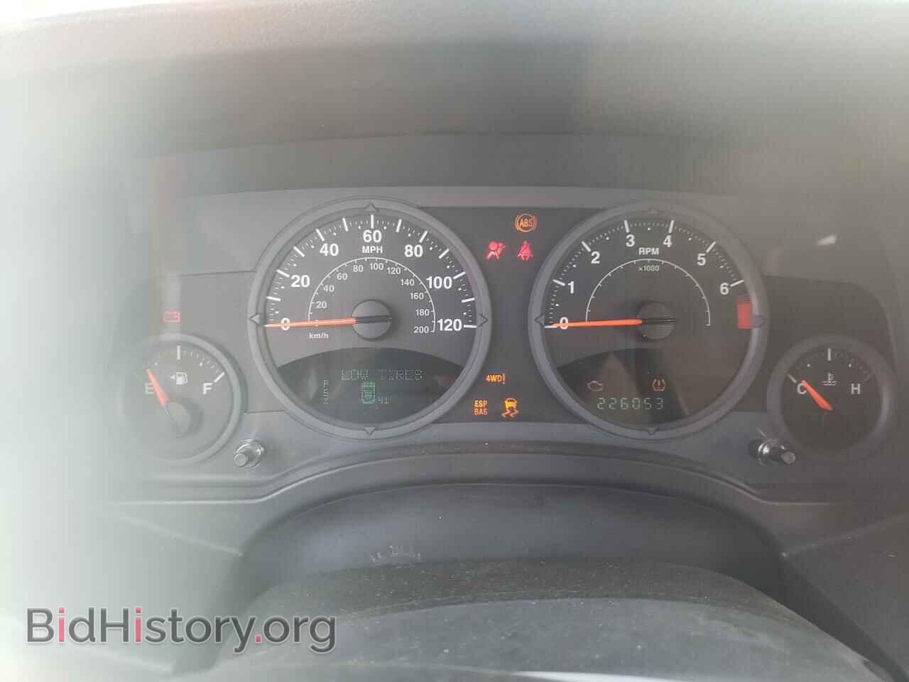 2008 JEEP COMPASS - VIN: 1J8FF47W38D749558 - Фото 9