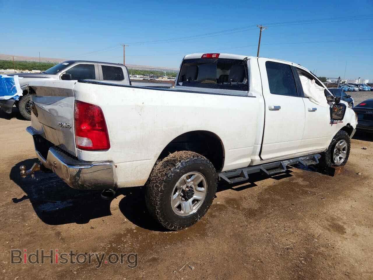 2018 RAM 2500 - VIN: 3C6UR5DL2JG166033 - Photo 3