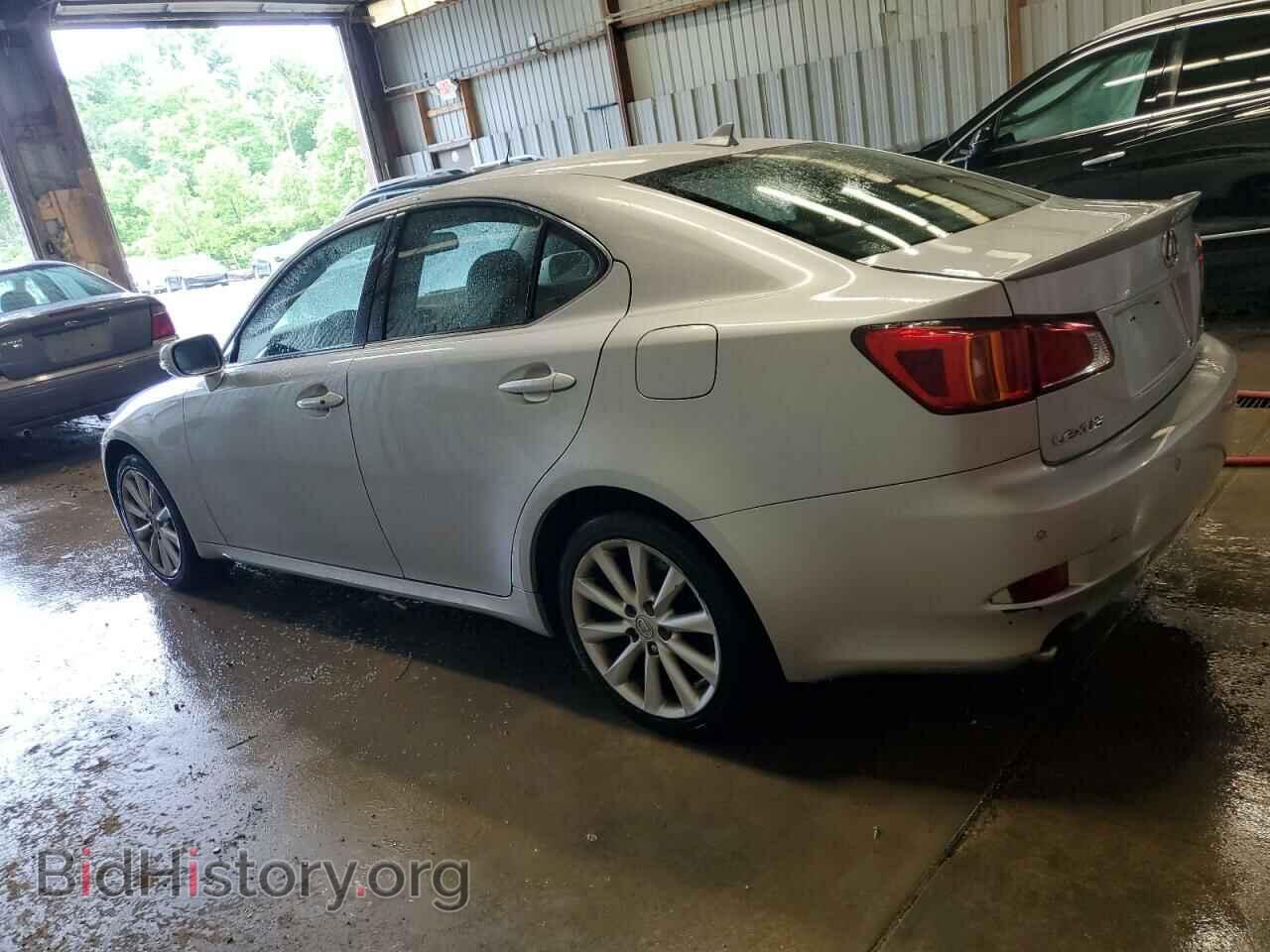 2009 LEXUS IS - VIN: JTHCK262295028568 - Фото 2