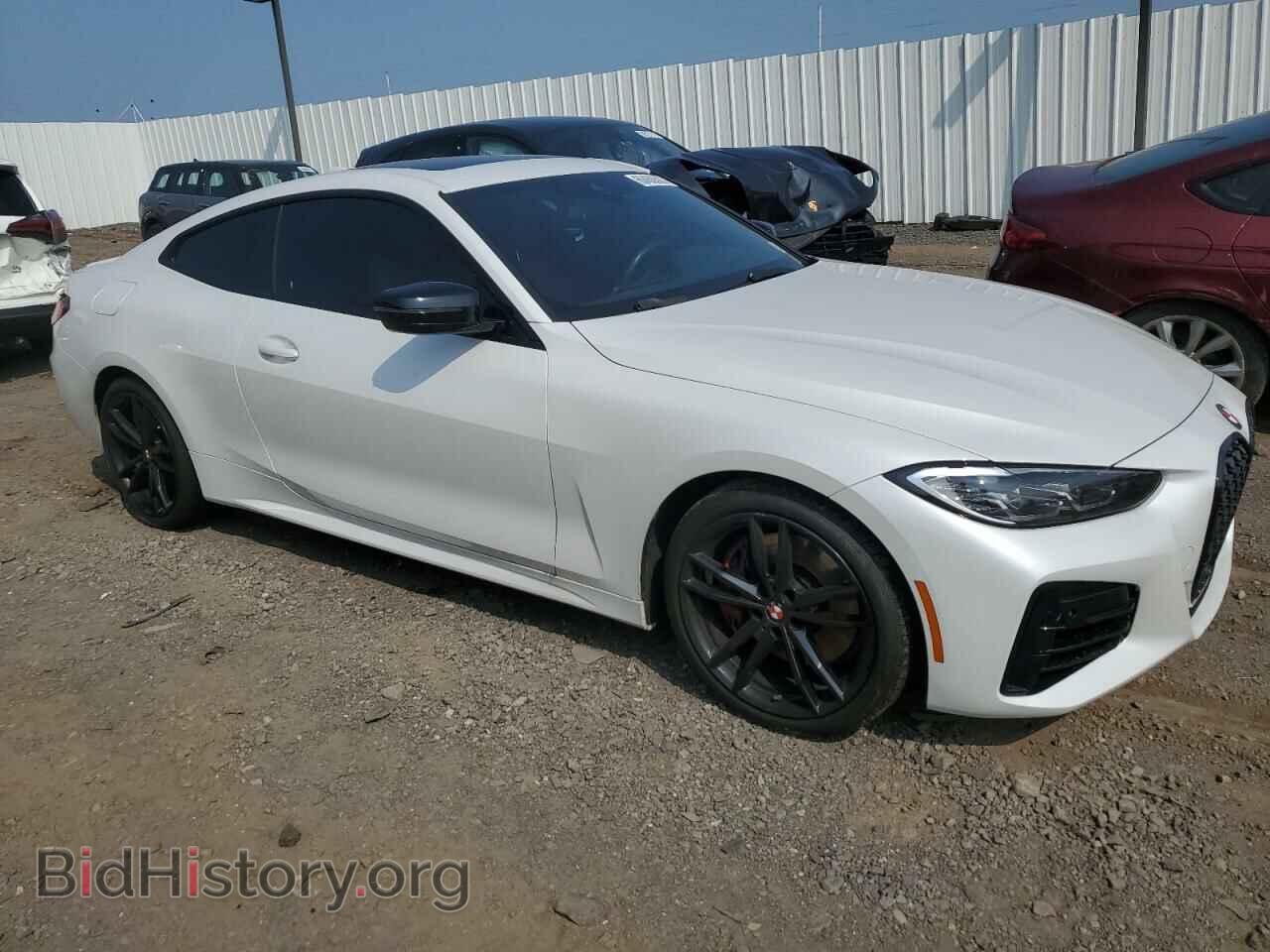 2021 BMW M4 - VIN: WBA13AR09MCF60284 - Фото 4