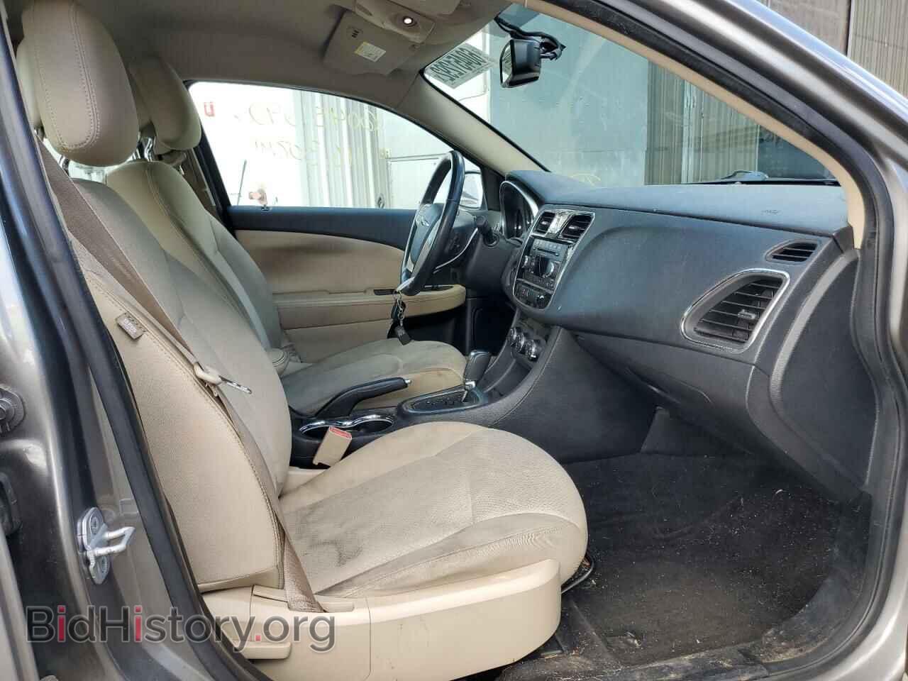 2012 CHRYSLER 200 - VIN: 1C3CCBBG0CN329058 - Фото 5