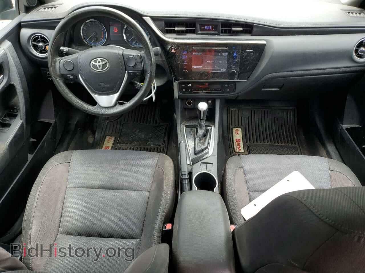 2017 TOYOTA COROLLA - VIN: 2T1BURHE6HC830551 - Фото 8