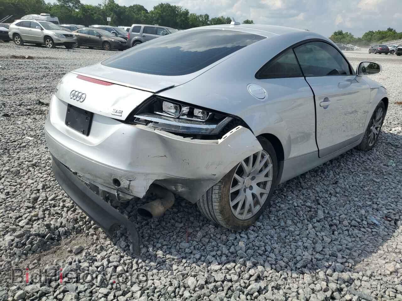 2008 AUDI TT - VIN: TRUDD38J381037205 - Фото 3