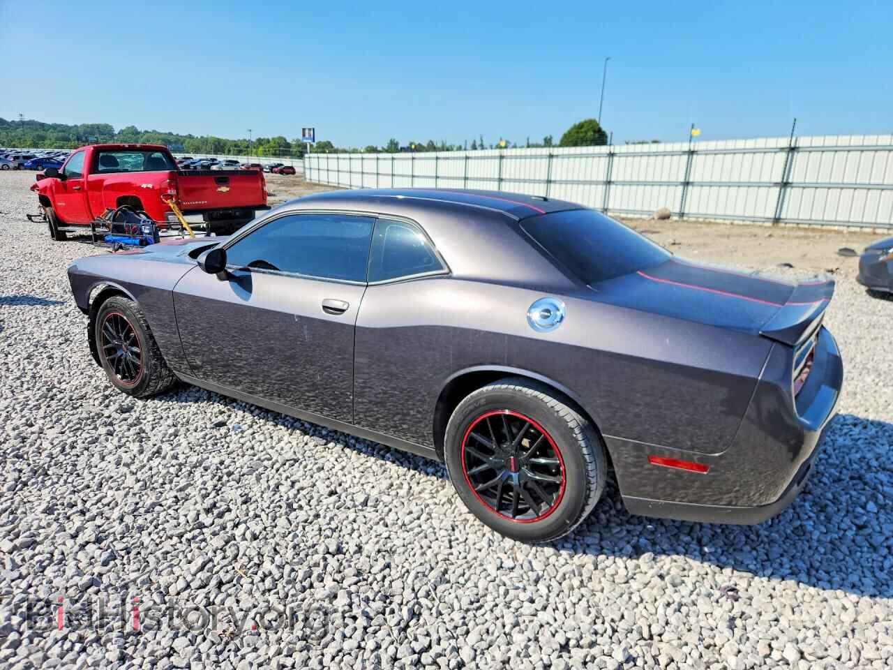 2018 DODGE CHALLENGER - VIN: 2C3CDZAG9JH321943 - Photo 2