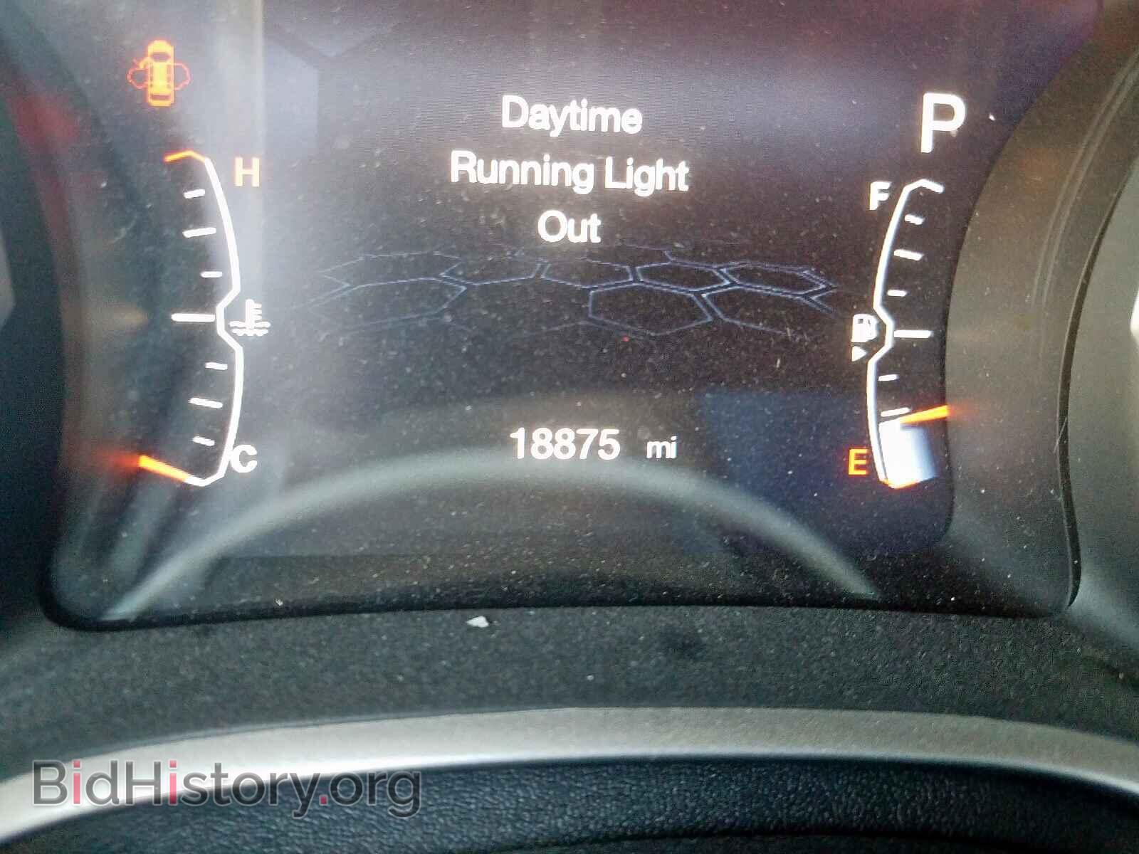 2018 JEEP COMPASS - VIN: 3C4NJCABXJT368503 - Фото 8
