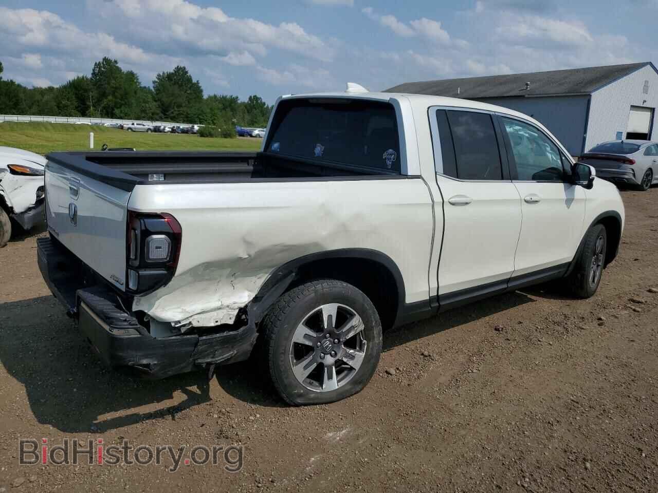 2018 HONDA RIDGELINE - VIN: 5FPYK3F67JB008360 - Фото 3