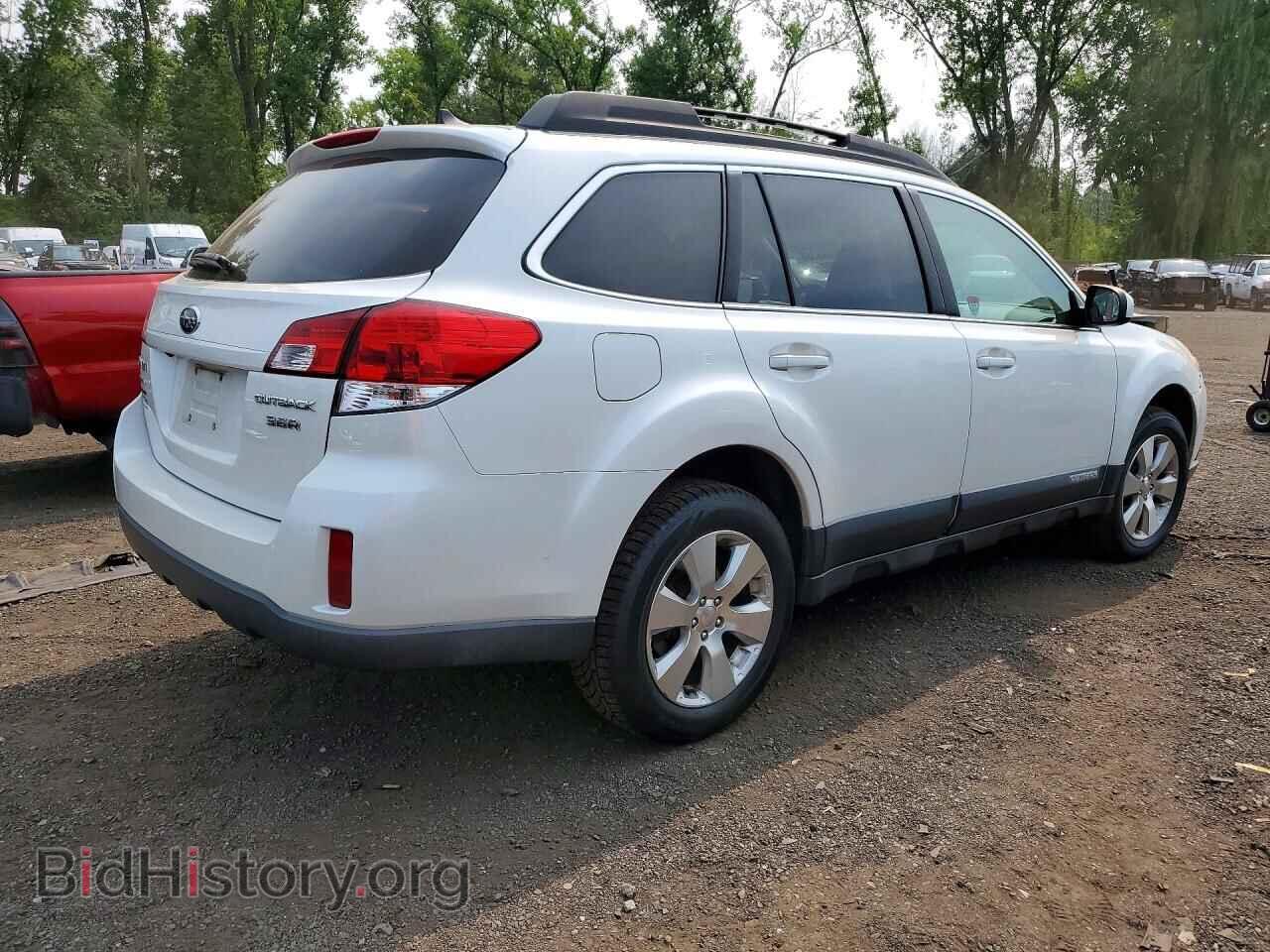 2011 SUBARU OUTBACK - VIN: 4S4BRDLC8B2323100 - Фото 3