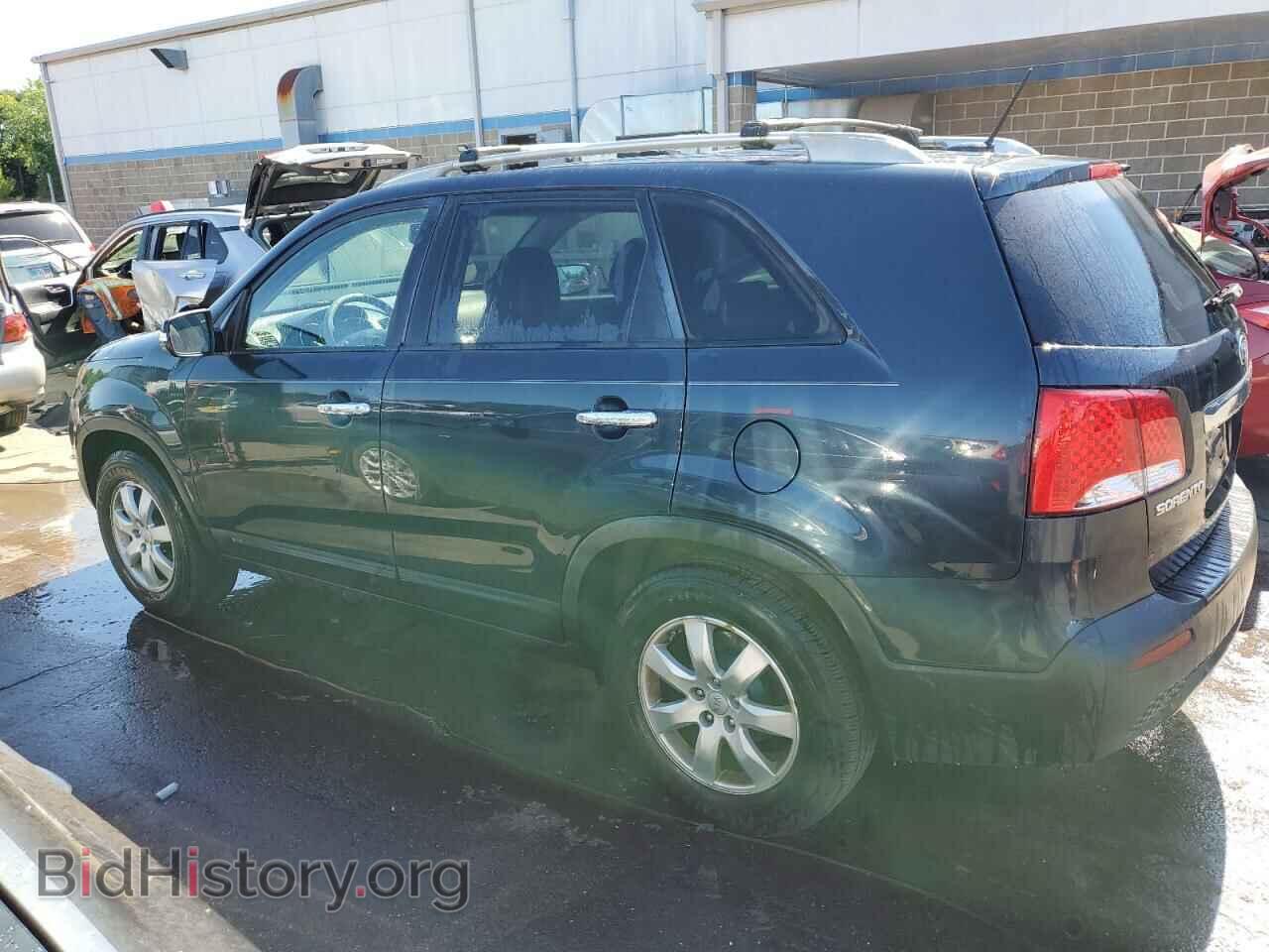 2012 KIA SORENTO - VIN: 5XYKT3A64CG304581 - Фото 2
