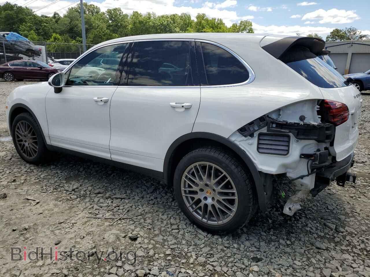 2016 PORSCHE CAYENNE - VIN: WP1AA2A24GLA06582 - Фото 2
