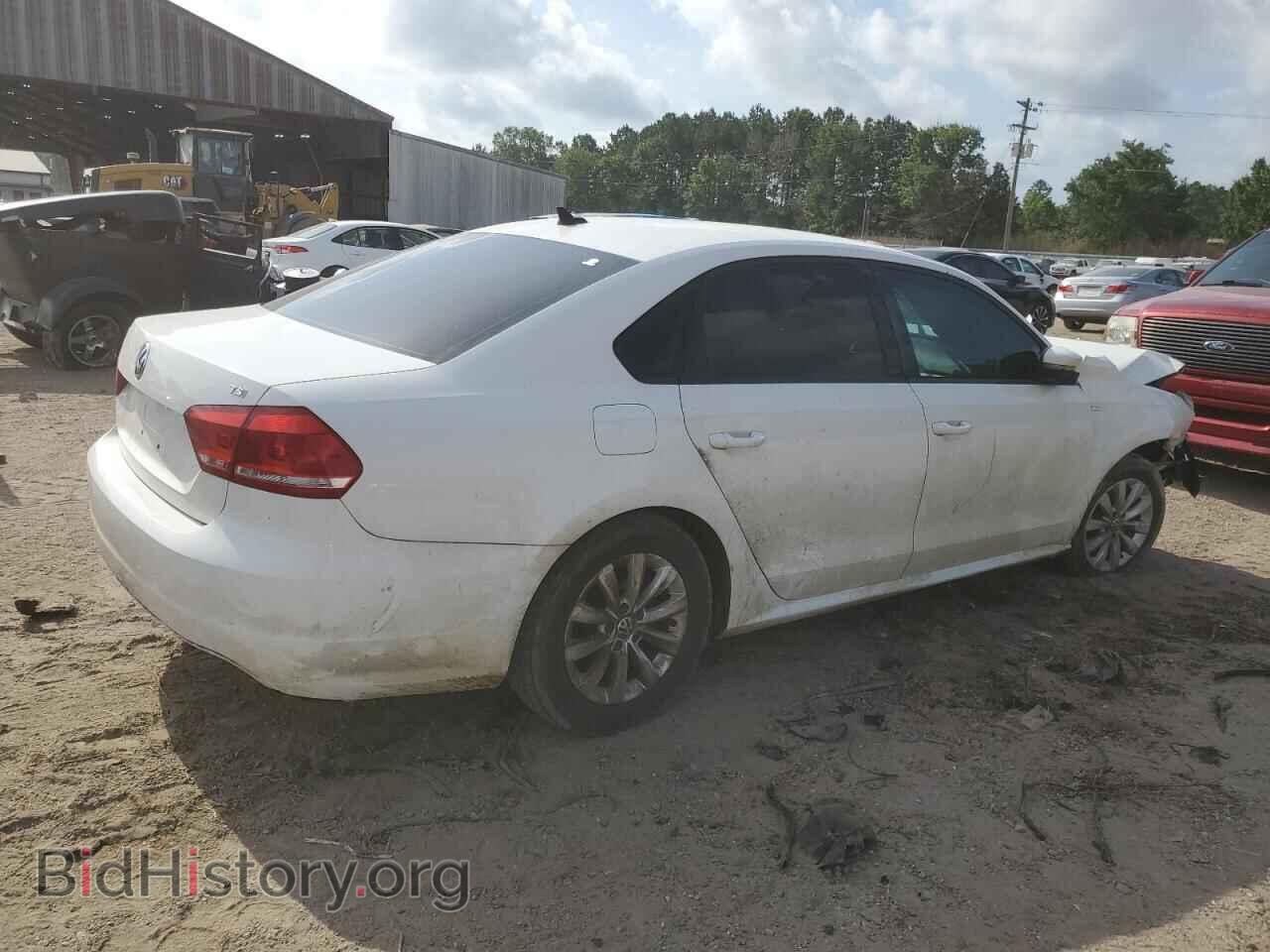 2014 VOLKSWAGEN PASSAT - VIN: 1VWAT7A3XEC074669 - Фото 3