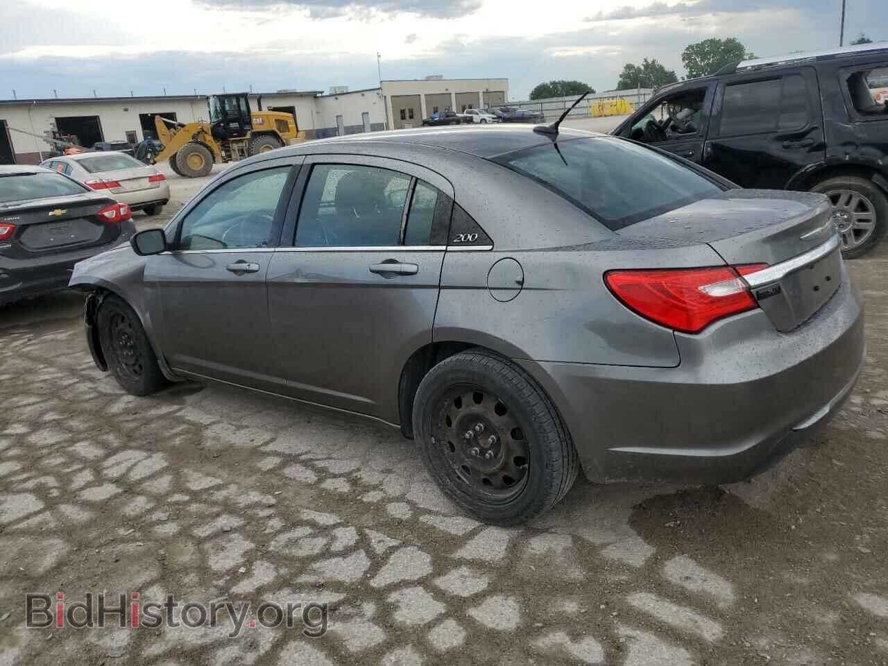 2012 CHRYSLER 200 - VIN: 1C3CCBAB1CN282709 - Photo 2