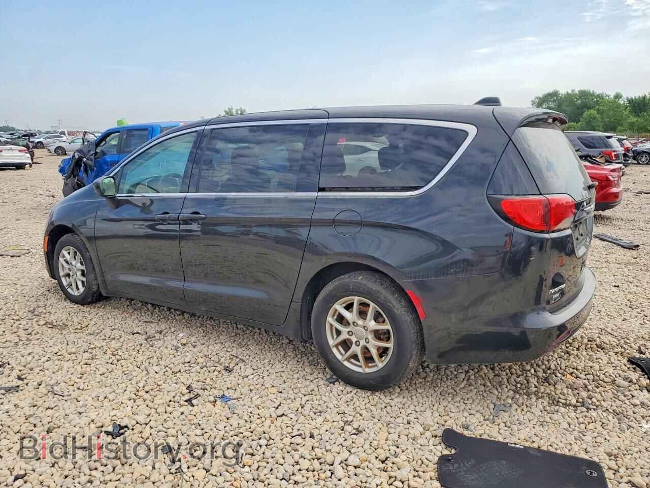 2017 CHRYSLER PACIFICA - VIN: 2C4RC1DGXHR502219 - Photo 2