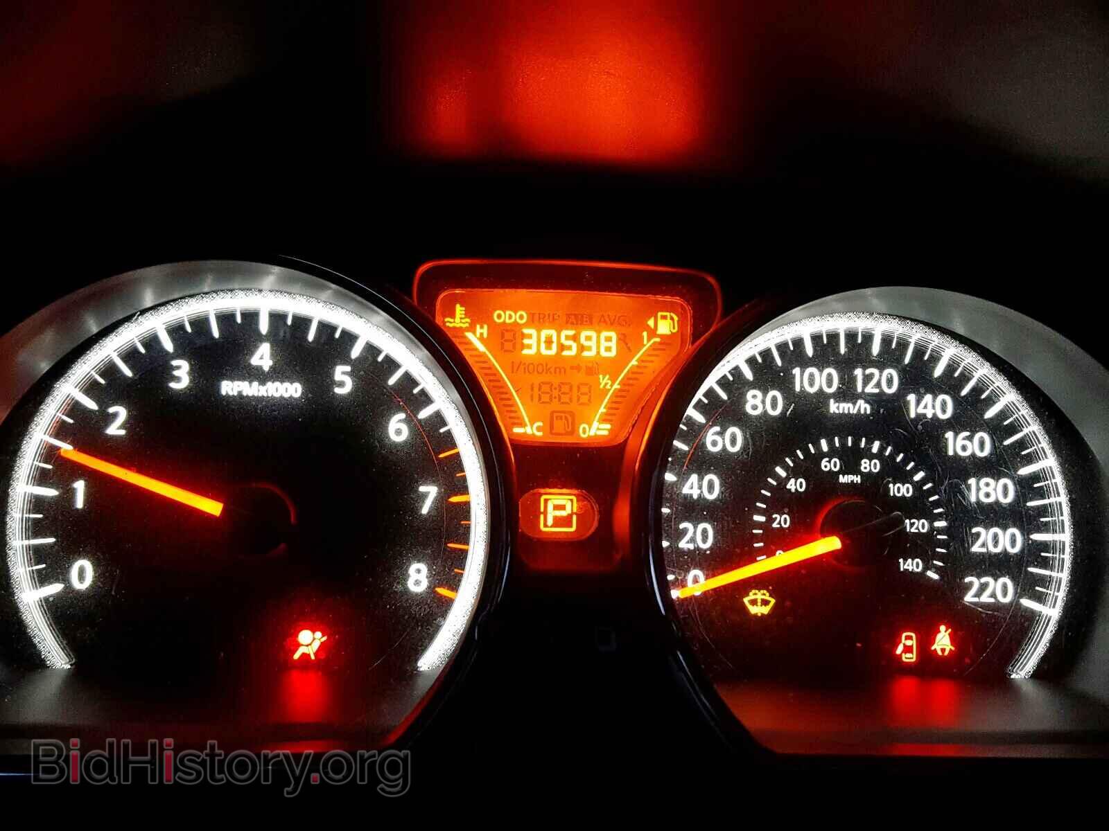 2016 NISSAN VERSA - VIN: 3N1CE2CPXGL410971 - Photo 8