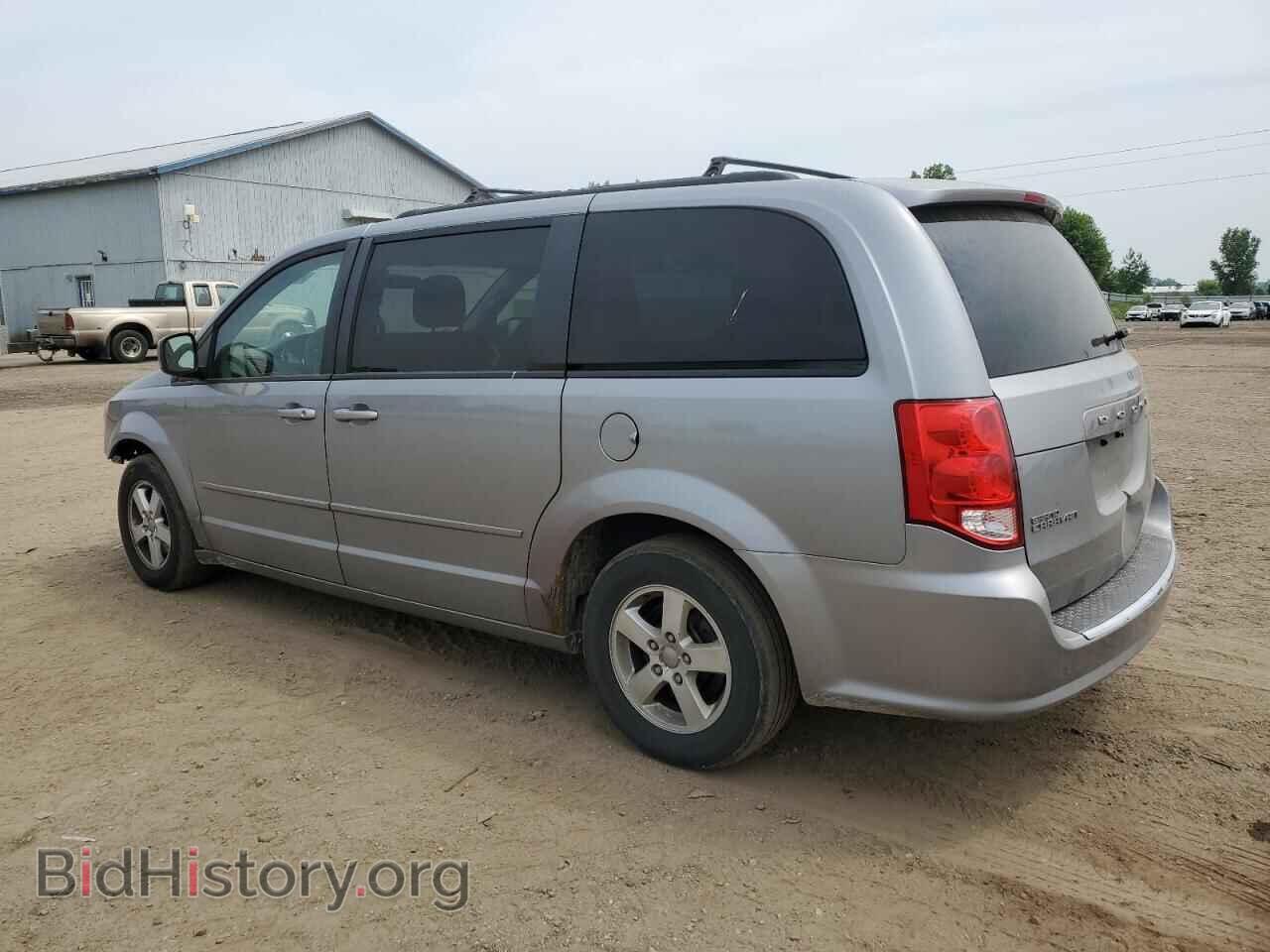 2013 DODGE CARAVAN - VIN: 2C4RDGCG1DR552289 - Фото 2