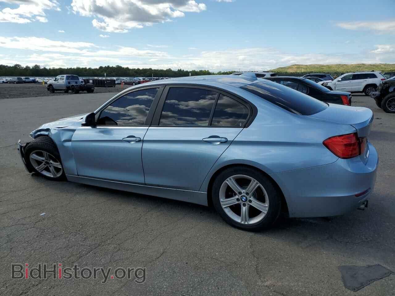 2013 BMW 3 SERIES - VIN: WBA3A5G55DNP19145 - Фото 2