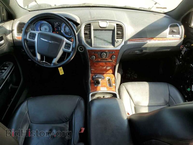 2014 Chrysler 300 (VIN 2C3CCAAG3EH347142) — фото 8 из 13