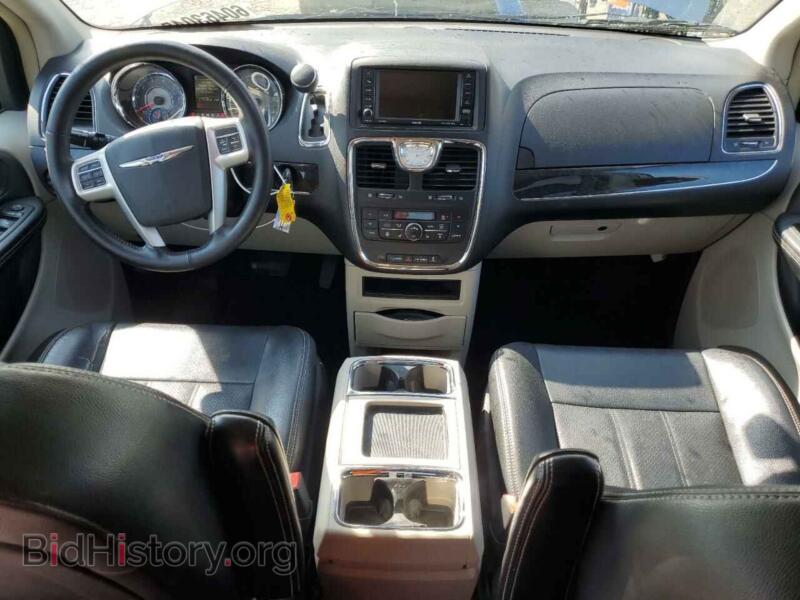 2015 Chrysler MINIVAN (VIN 2C4RC1CG8FR646298) — photo 8 of 13