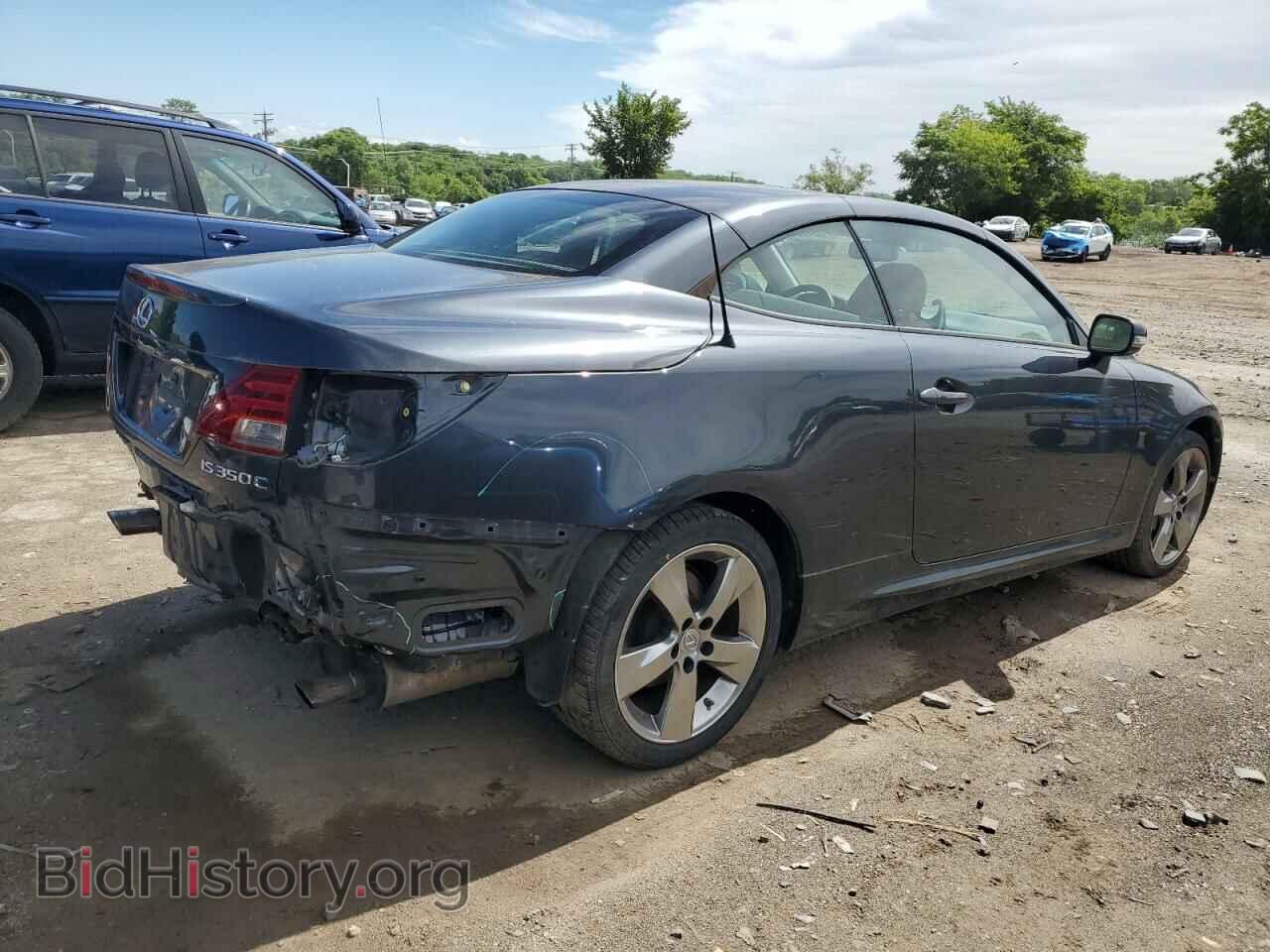 2011 LEXUS IS - VIN: JTHFE2C2XB2506624 - Photo 3