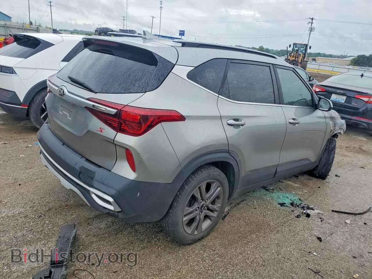 2021 KIA SELTOS - VIN: KNDEU2AA5M7128132 - Фото 3