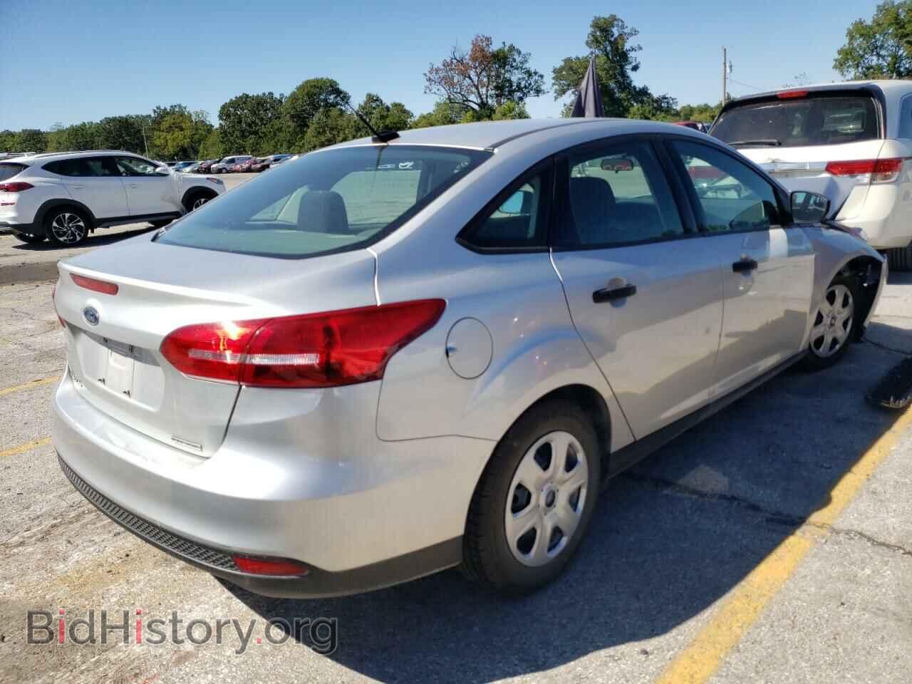 2016 FORD FOCUS - VIN: 1FADP3E24GL387496 - Photo 4