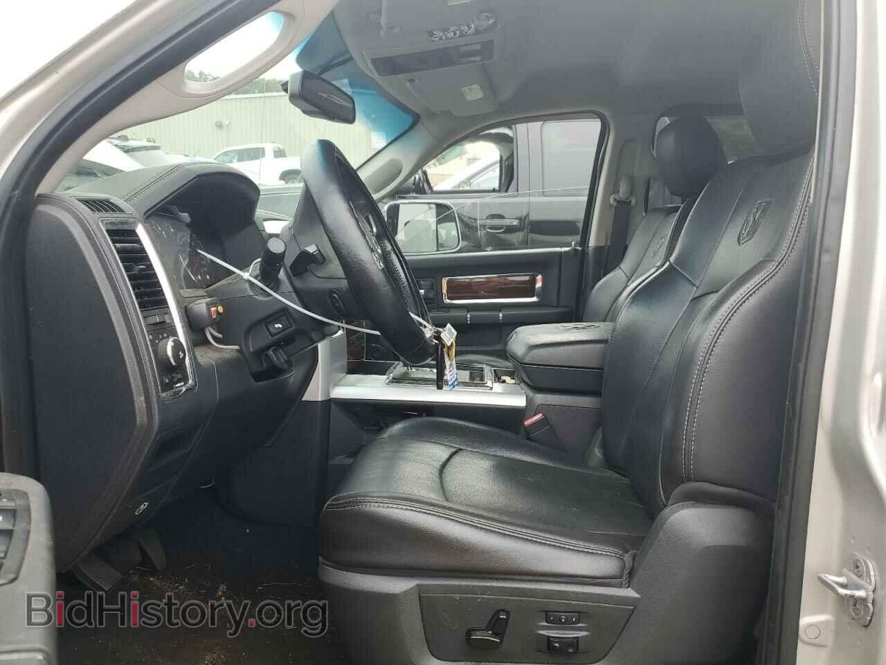 2010 DODGE All Models - VIN: 1D7RV1GT2AS129612 - Фото 7