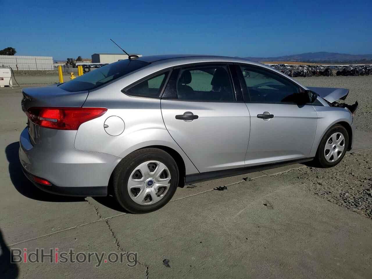 2018 FORD FOCUS - VIN: 1FADP3E25JL288046 - Photo 3