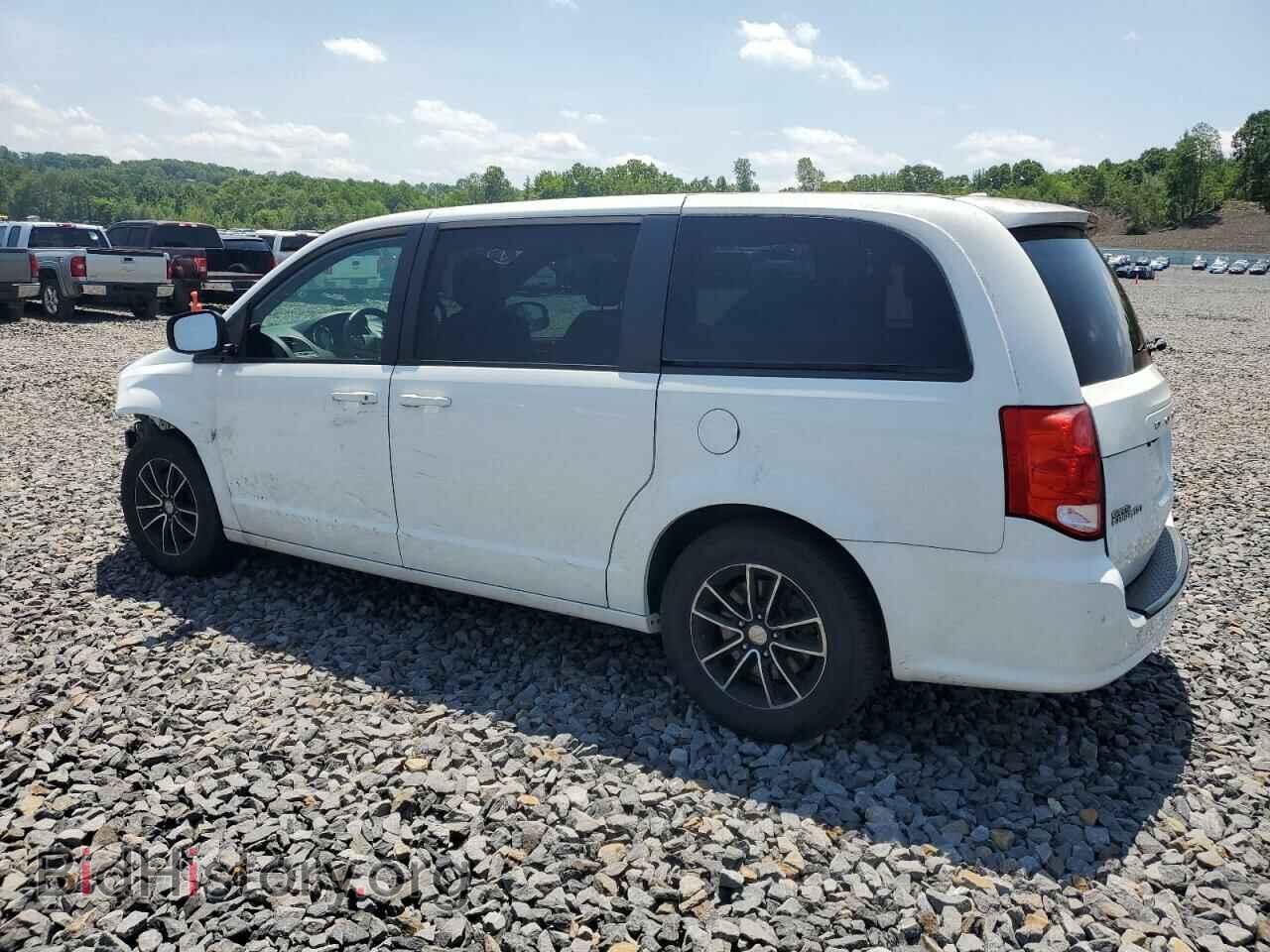 2018 DODGE CARAVAN - VIN: 2C4RDGBG4JR215225 - Фото 2