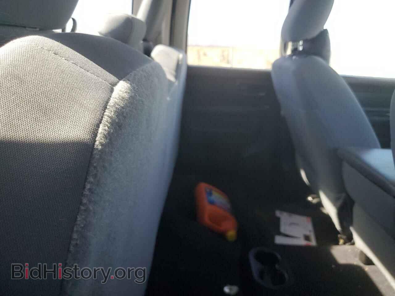 2019 RAM 1500 - VIN: 1C6RR6FG4KS671884 - Фото 10