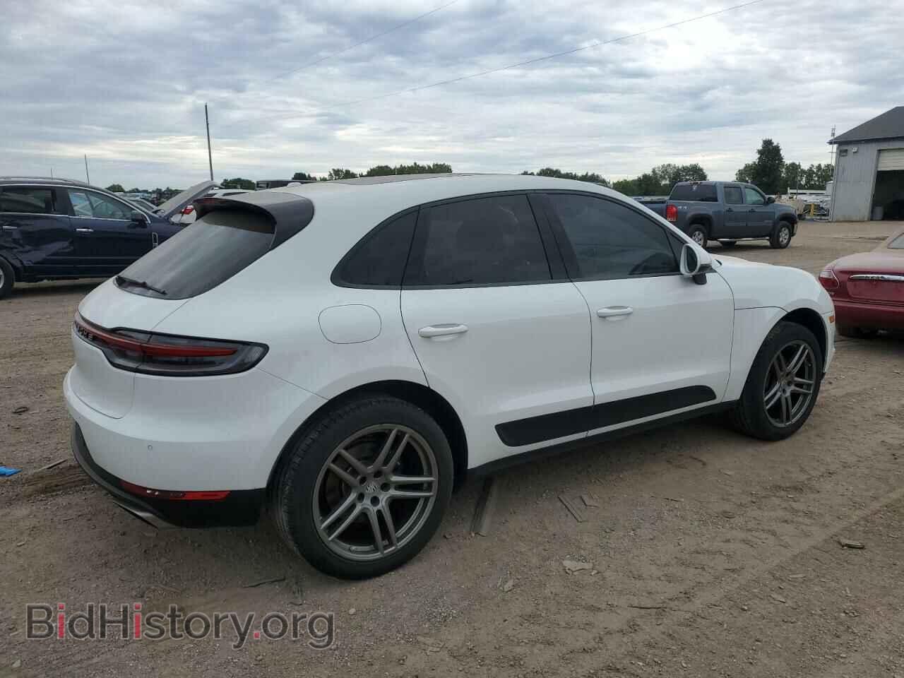 2019 PORSCHE MACAN - VIN: WP1AA2A55KLB07889 - Photo 3