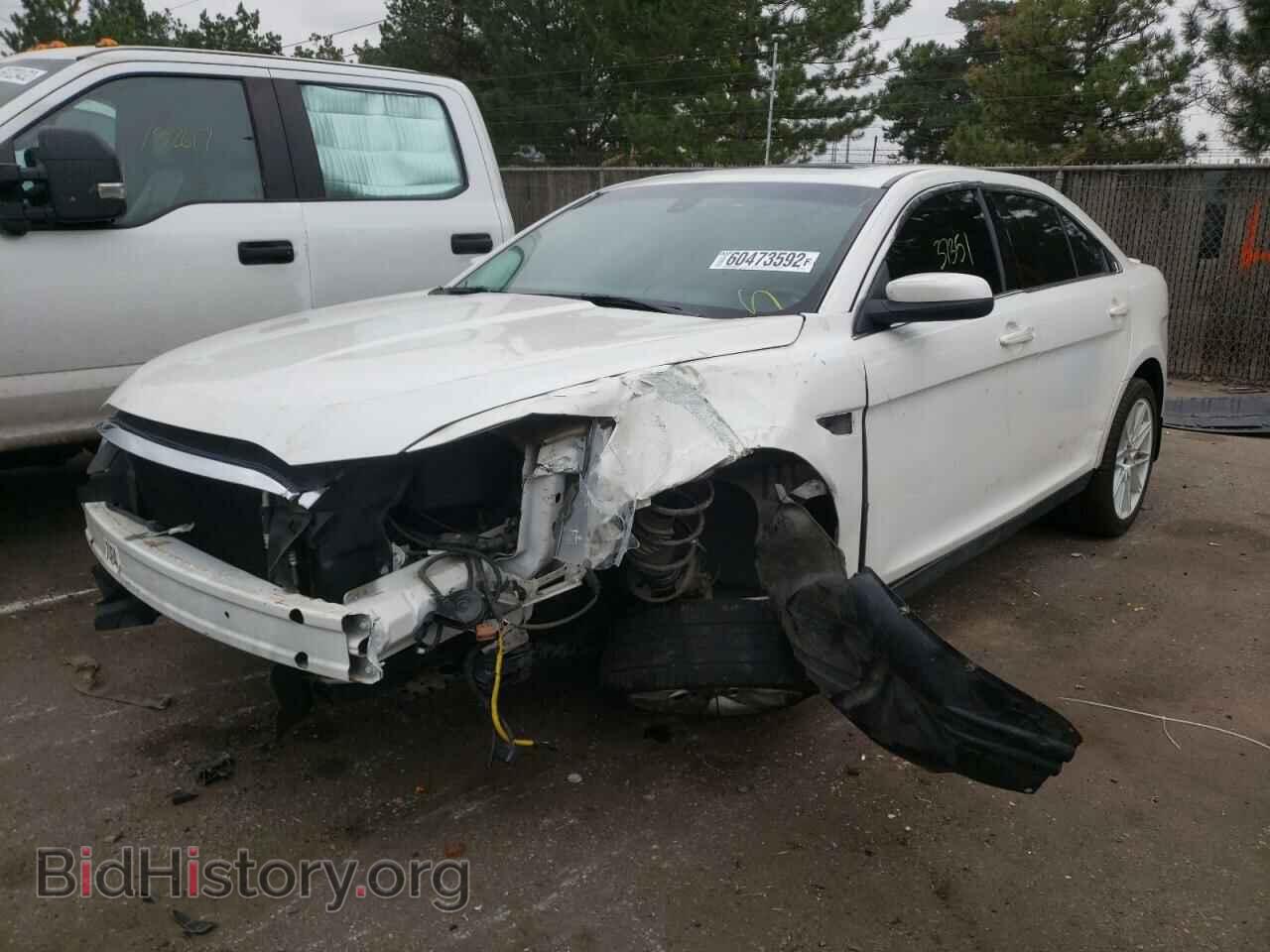 2010 FORD TAURUS - VIN: 1FAHP2KT6AG105772 - Фото 2