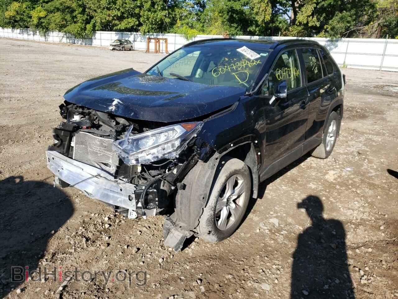 2020 TOYOTA RAV4 - VIN: JTMP1RFV0LD048257 - Фото 2