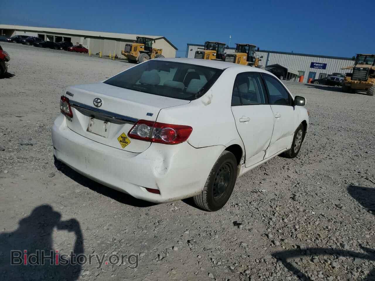 2011 TOYOTA COROLLA - VIN: 2T1BU4EEXBC544068 - Photo 3