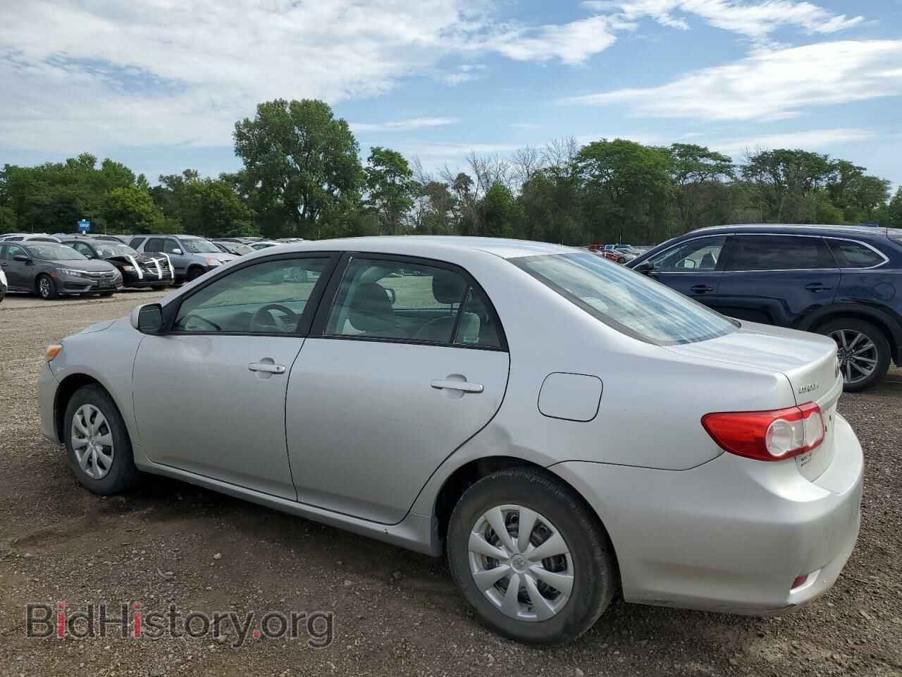 2011 TOYOTA COROLLA - VIN: 2T1BU4EEXBC547147 - Фото 2