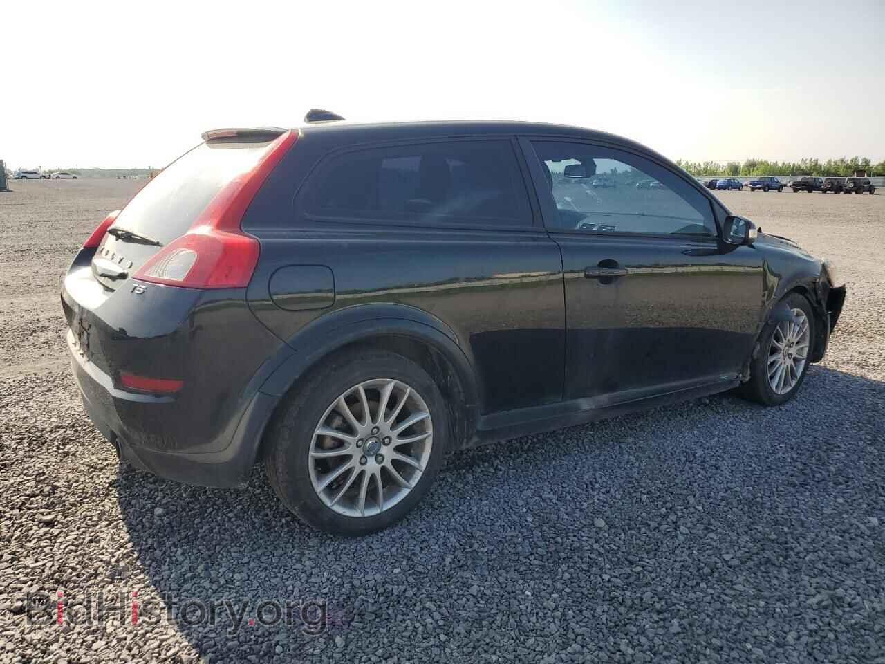 2011 VOLVO C30 - VIN: YV1672MK8B2248057 - Фото 3