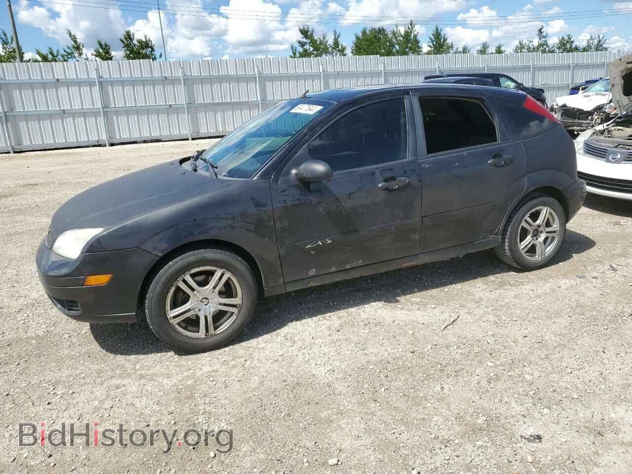 Photo 1FAFP37N56W206337 - FORD FOCUS 2006