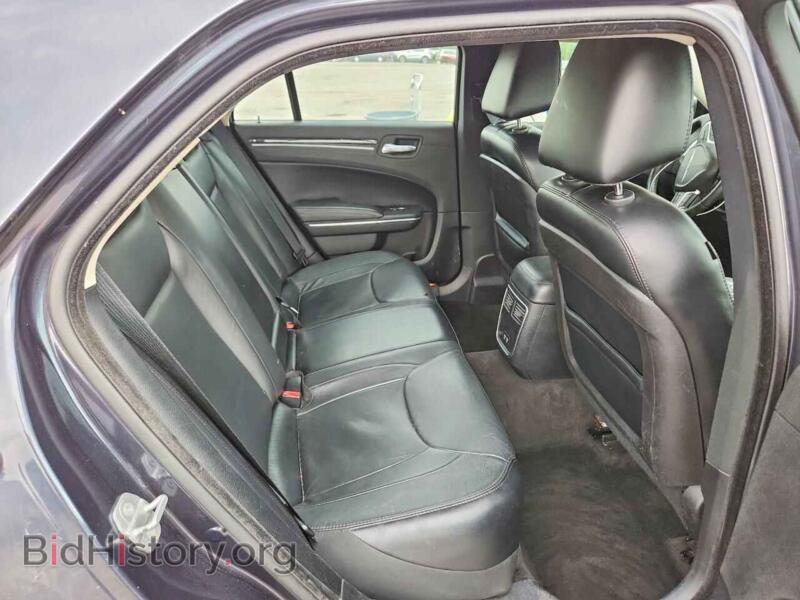 2016 Chrysler 300 (VIN 2C3CCAAG0GH151386) — фото 10 из 12