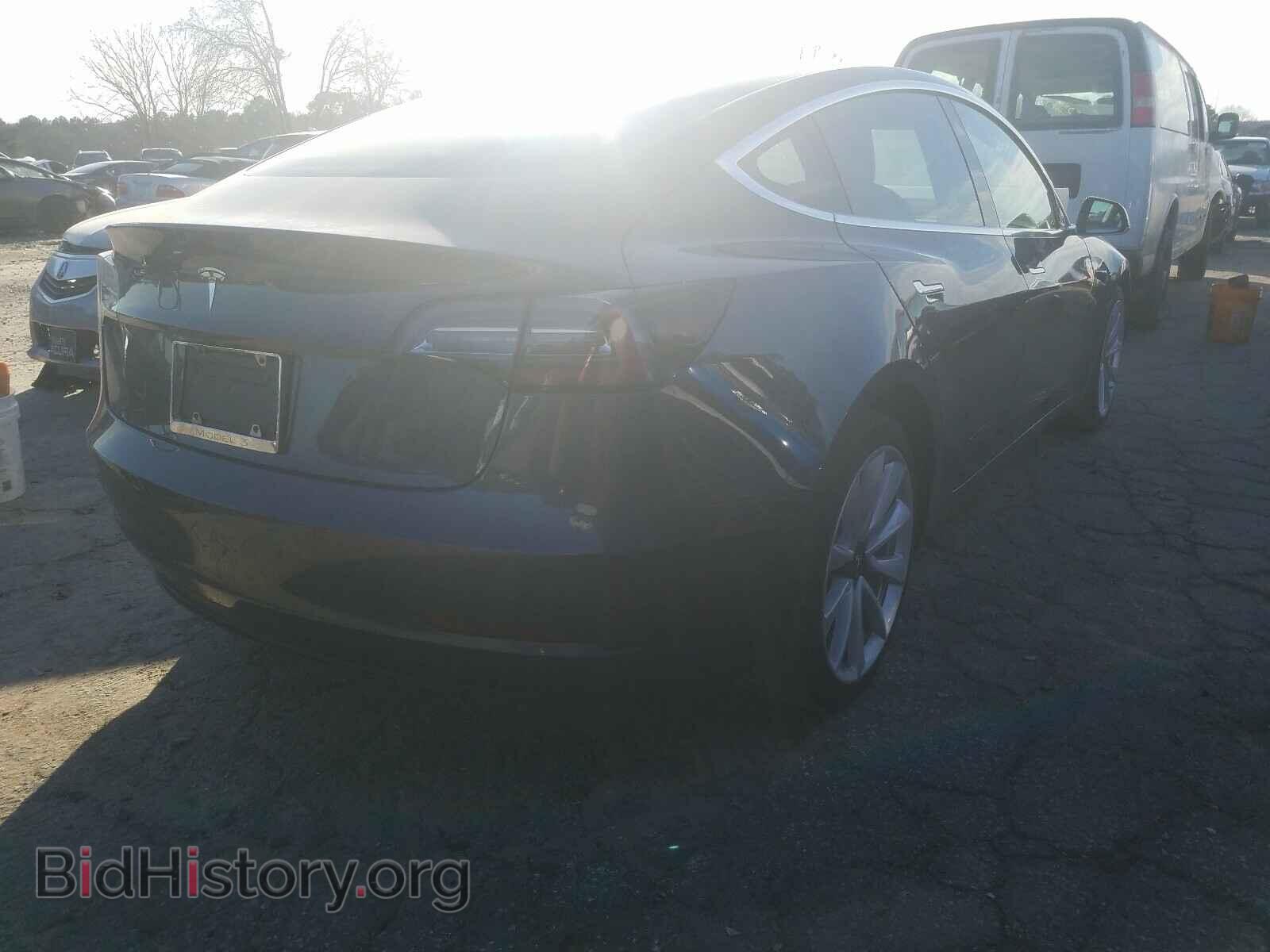 2019 TESLA MODEL 3 - VIN: 5YJ3E1EAXKF402005 - Фото 4