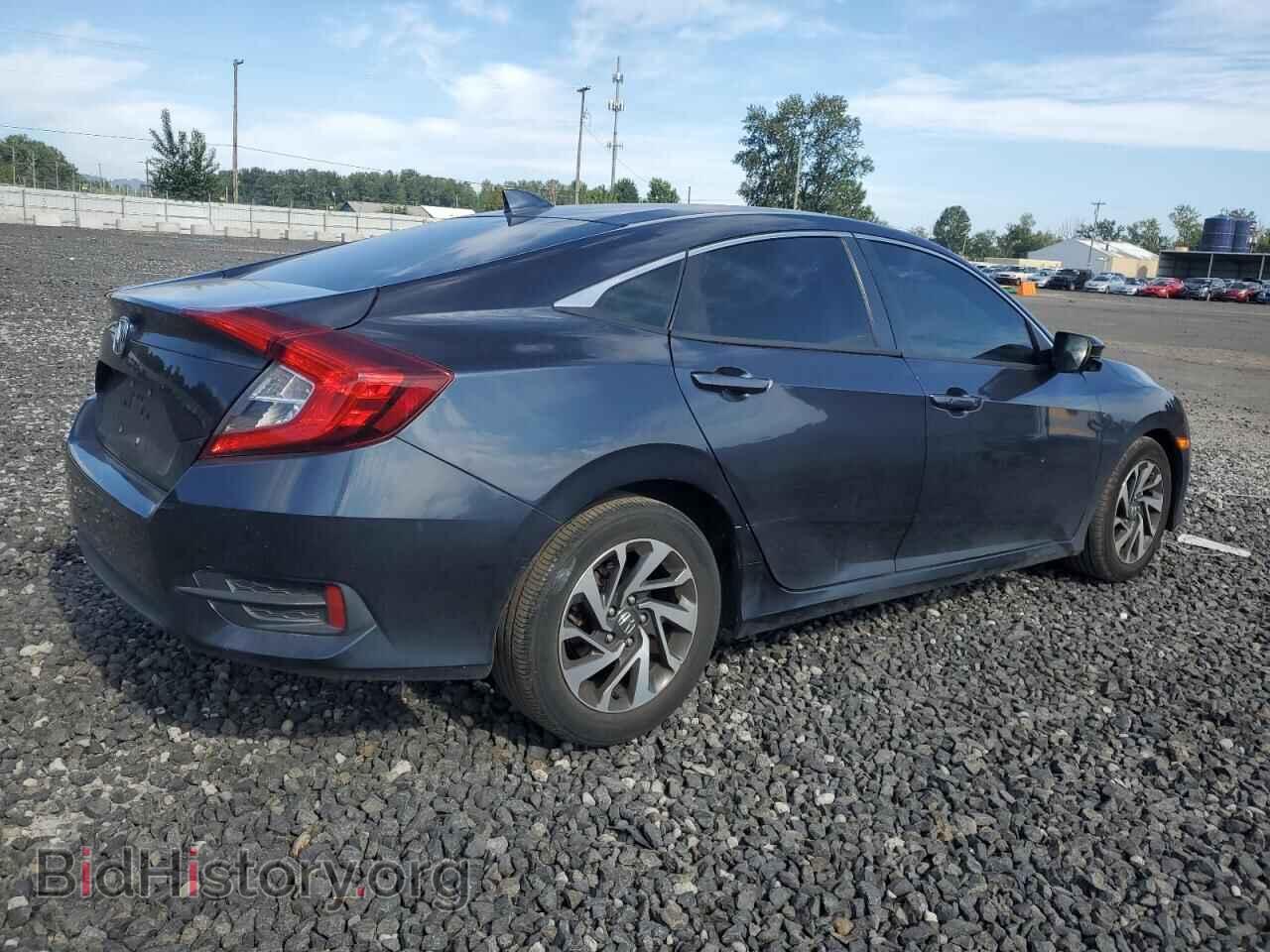 2017 HONDA CIVIC - VIN: 2HGFC2F72HH500428 - Фото 3