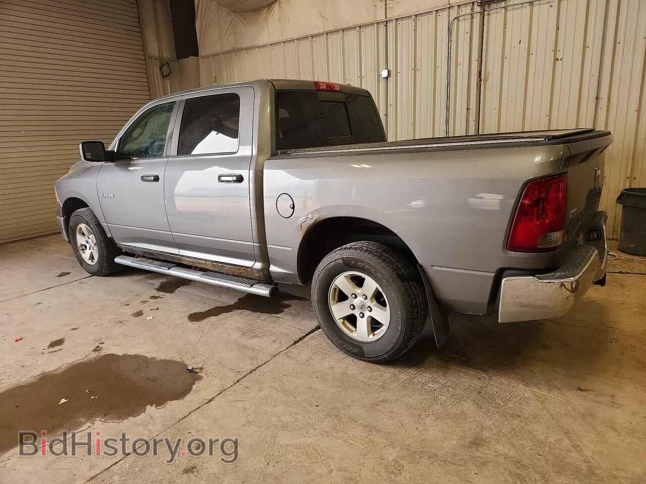 2010 DODGE RAM 1500 - VIN: 1D7RV1CP2AS171819 - Фото 2
