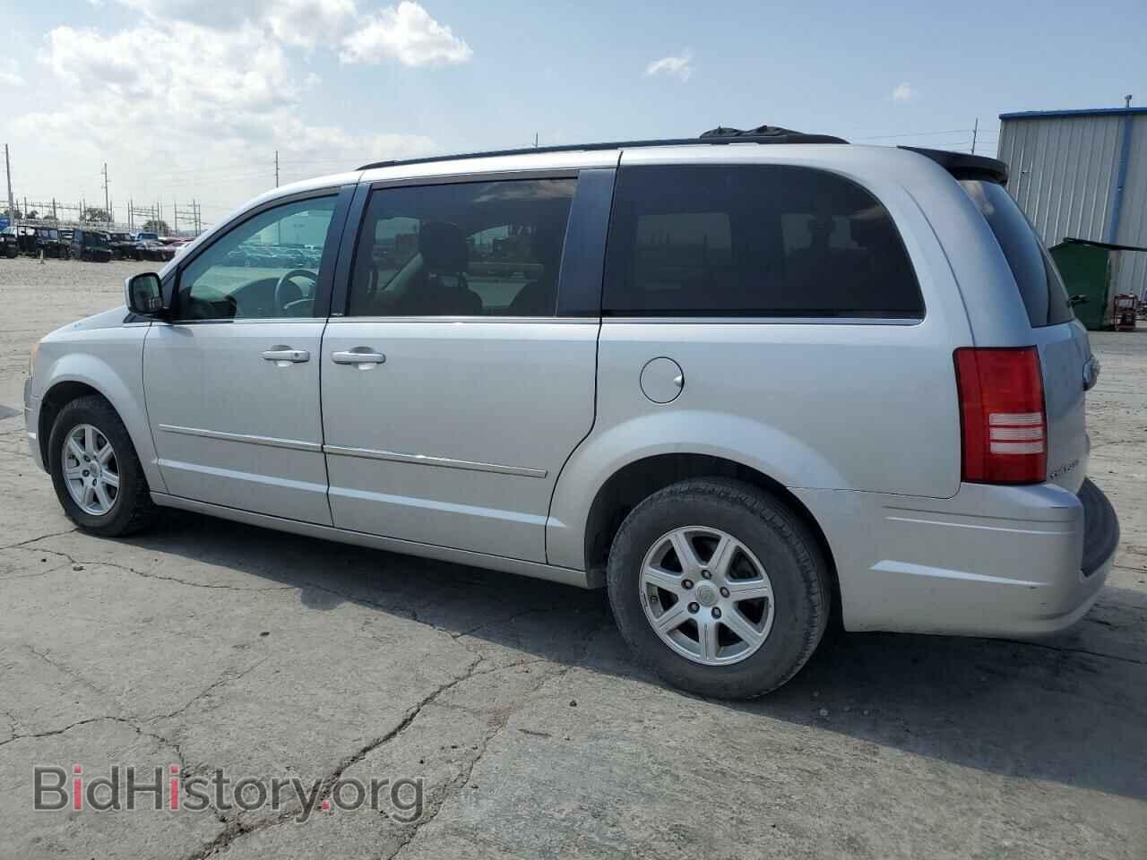 2010 CHRYSLER MINIVAN - VIN: 2A4RR5D16AR248977 - Фото 2