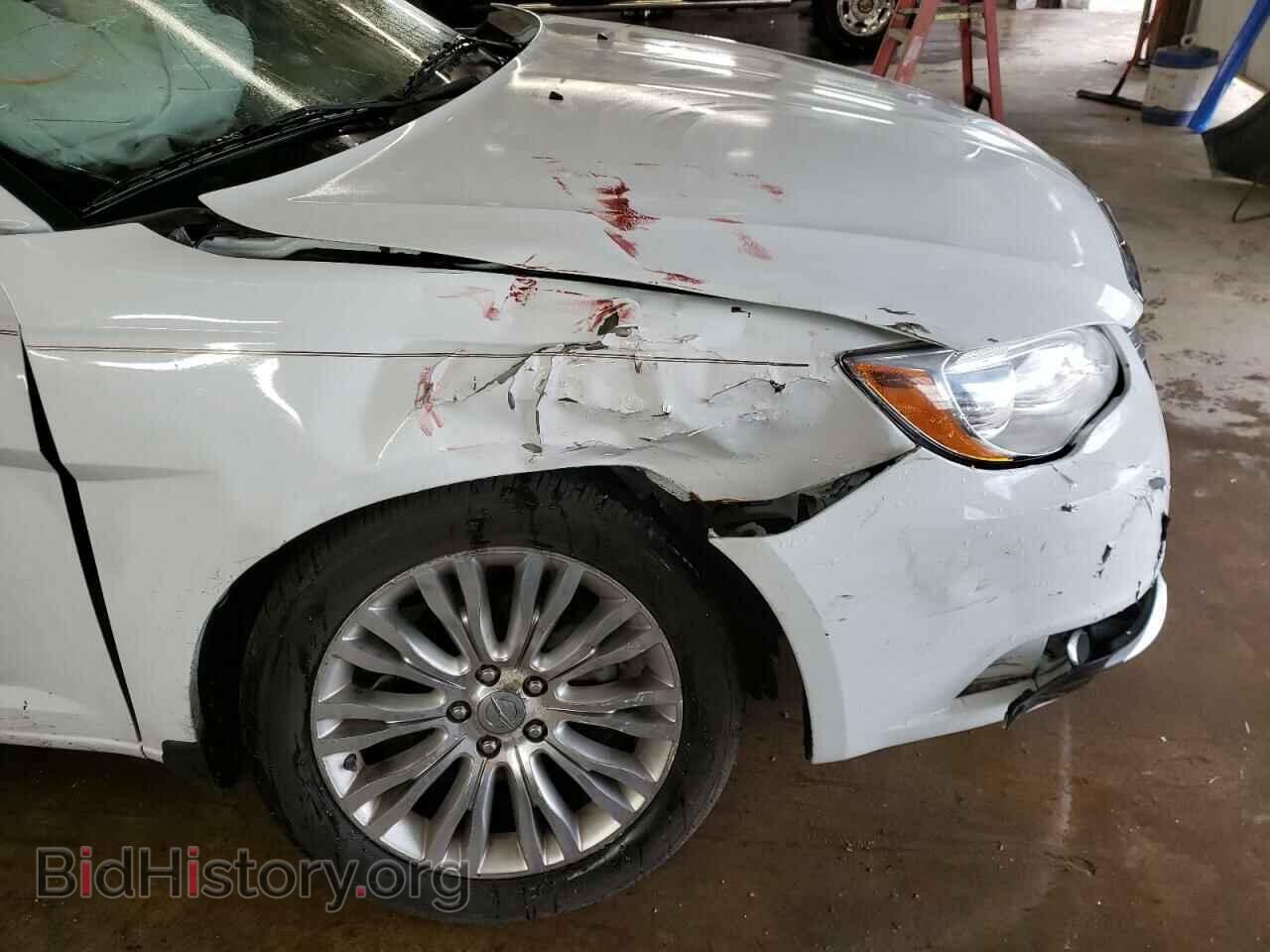 2011 CHRYSLER 200 - VIN: 1C3BC2FB3BN548363 - Фото 9