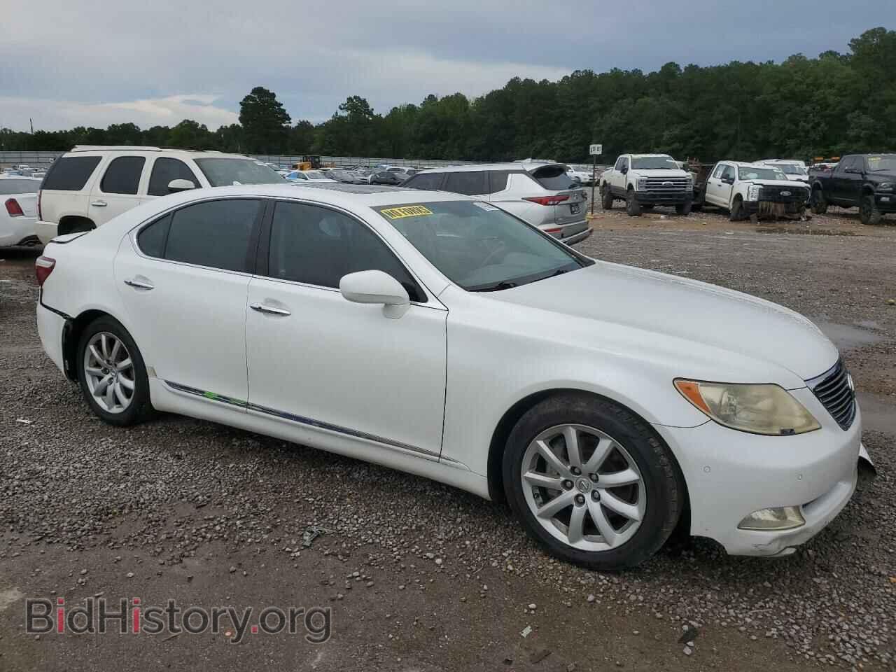 2007 LEXUS LS460 - VIN: JTHBL46F575045451 - Photo 4