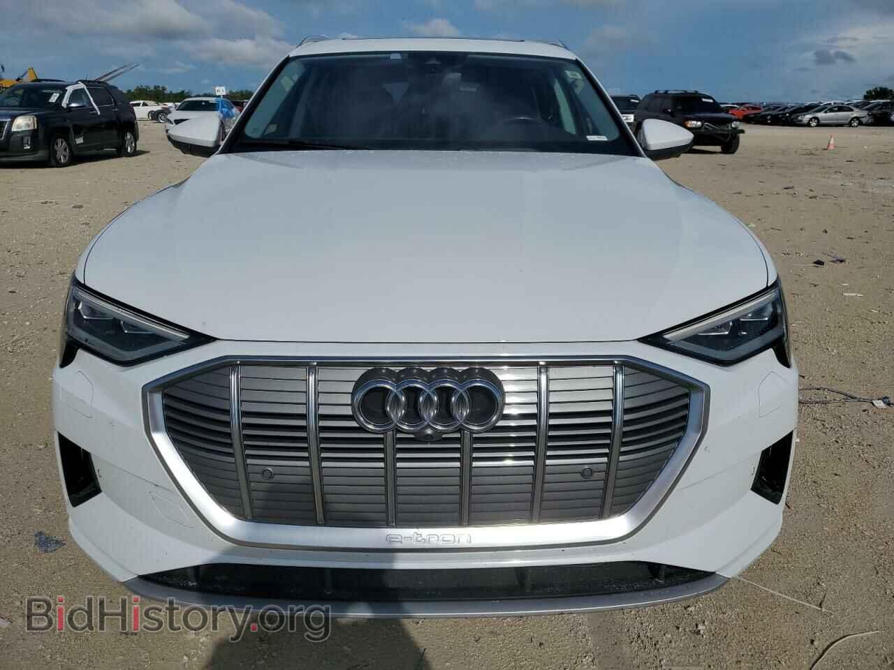 2019 AUDI E-TRON - VIN: WA1LAAGE3KB024442 - Photo 5