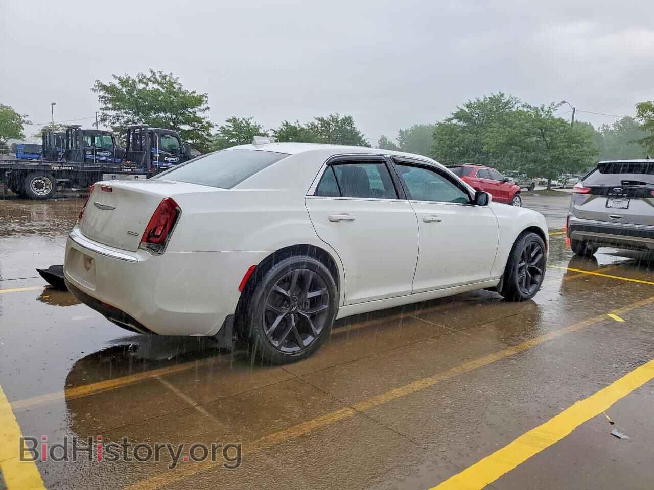 2017 CHRYSLER 300 - VIN: 2C3CCARG0HH534735 - Photo 3